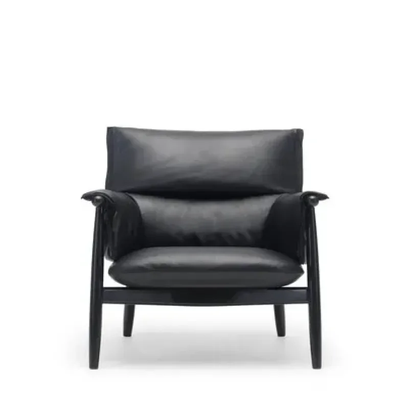 E015 Embrace Lounge - Carl Hansen w Mesmetric