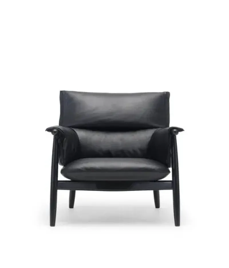 E015 Embrace Lounge - Carl Hansen w Mesmetric