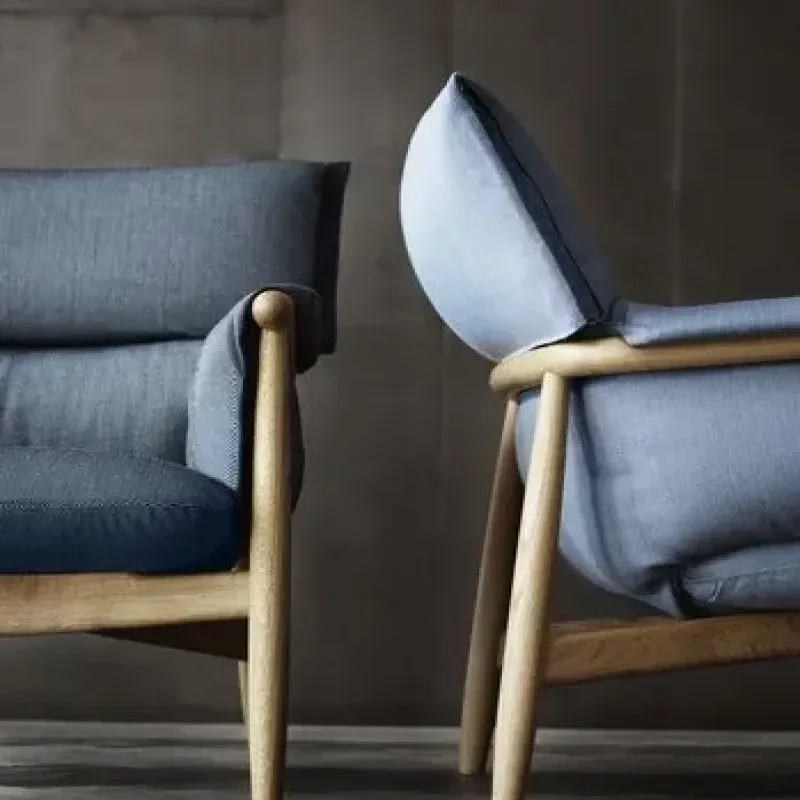 E015 Embrace Lounge - Carl Hansen w Mesmetric
