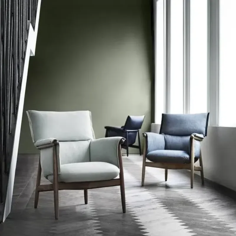E015 Embrace Lounge - Carl Hansen w Mesmetric