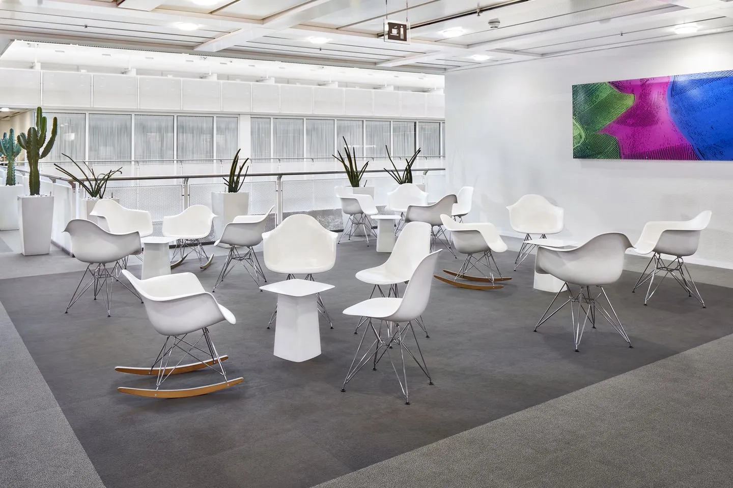 Eames Plastic DAR RE - Vitra w Mesmetric
