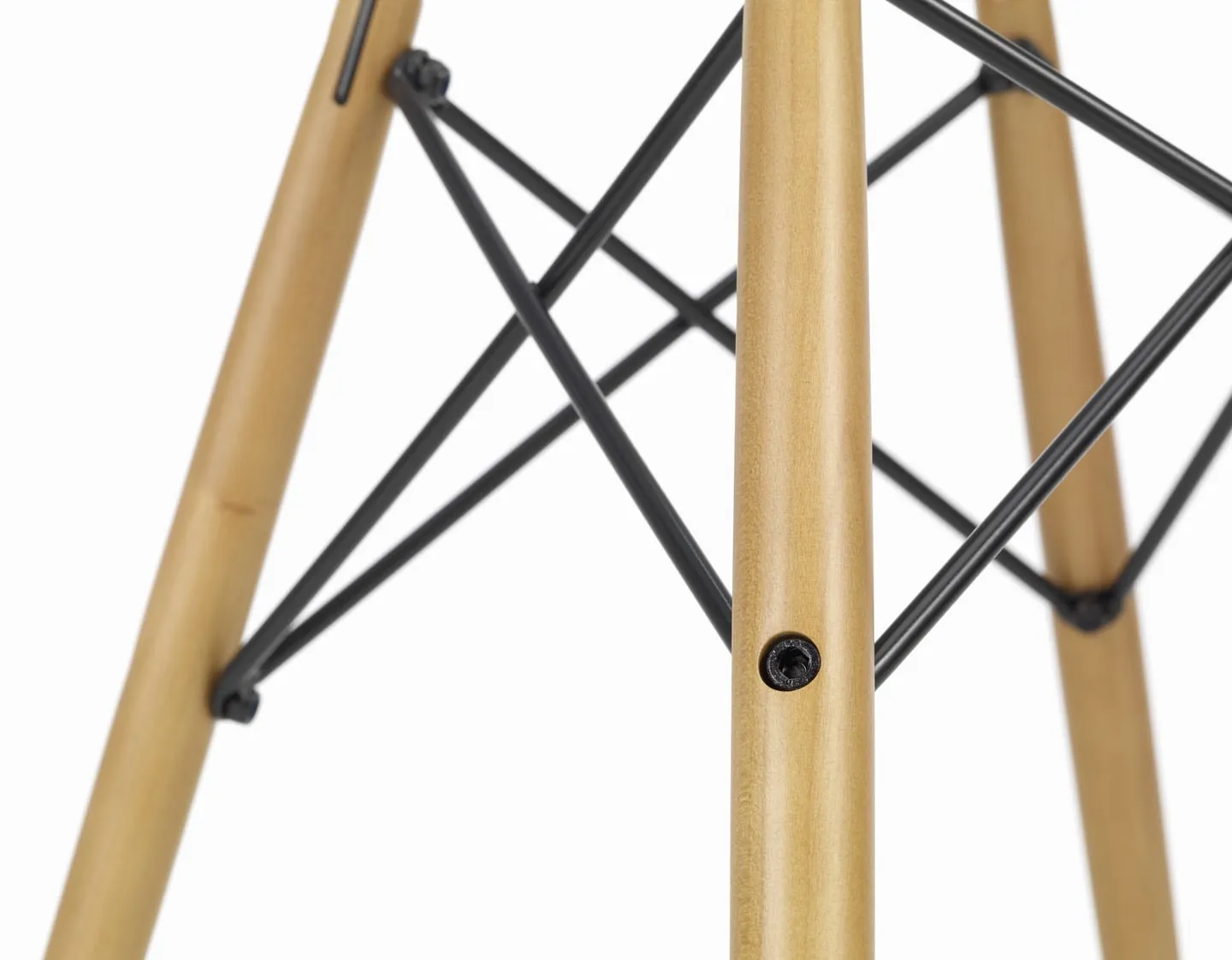 Eames Plastic RE DAW - Vitra w Mesmetric