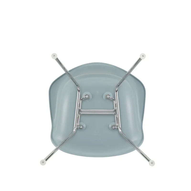 Eames Plastic RE DAX – Vitra at Mesmetric