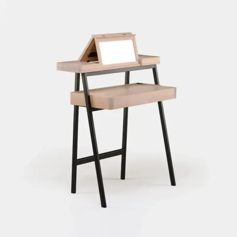 756 Tray Desk - De La Espada w Mesmetric