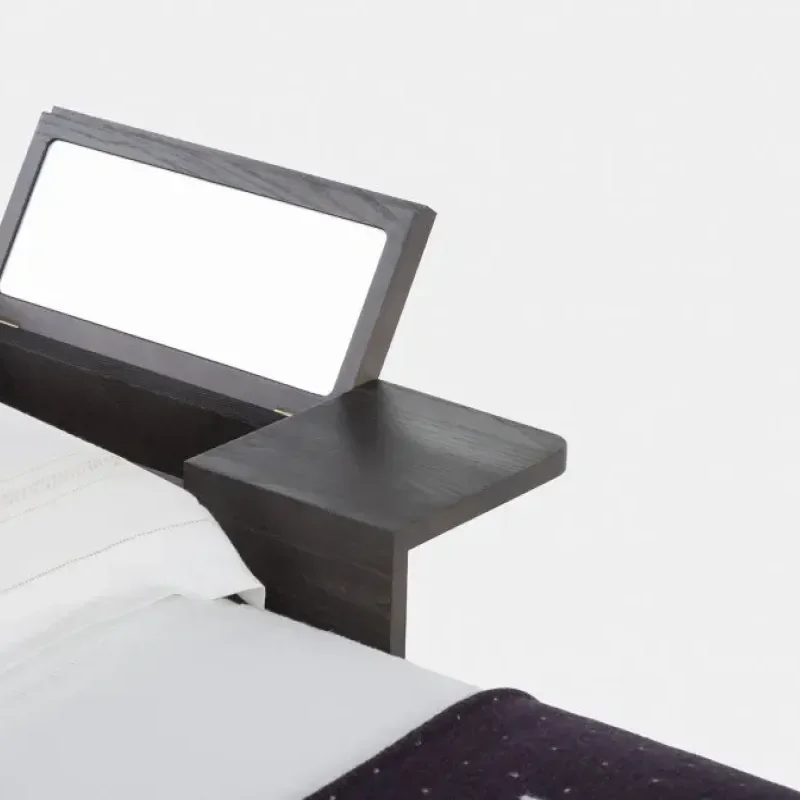 758 Platform Bed - De La Espada w Mesmetric