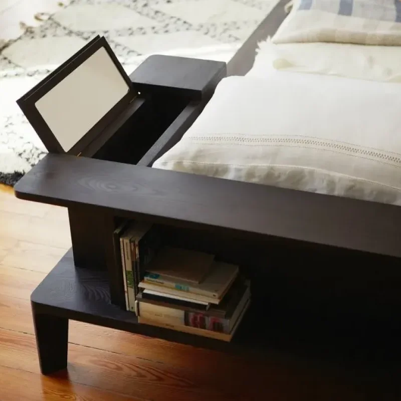 758 Platform Bed - De La Espada w Mesmetric