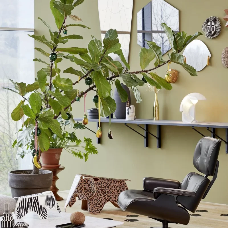 Eames Elephant
