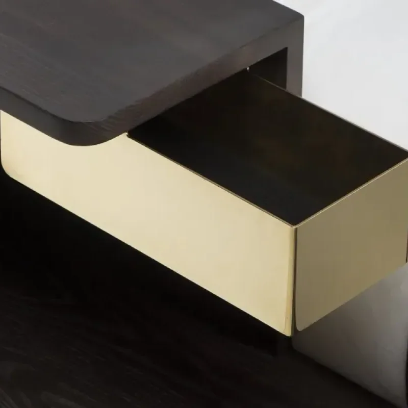 758 Platform Bed - De La Espada w Mesmetric