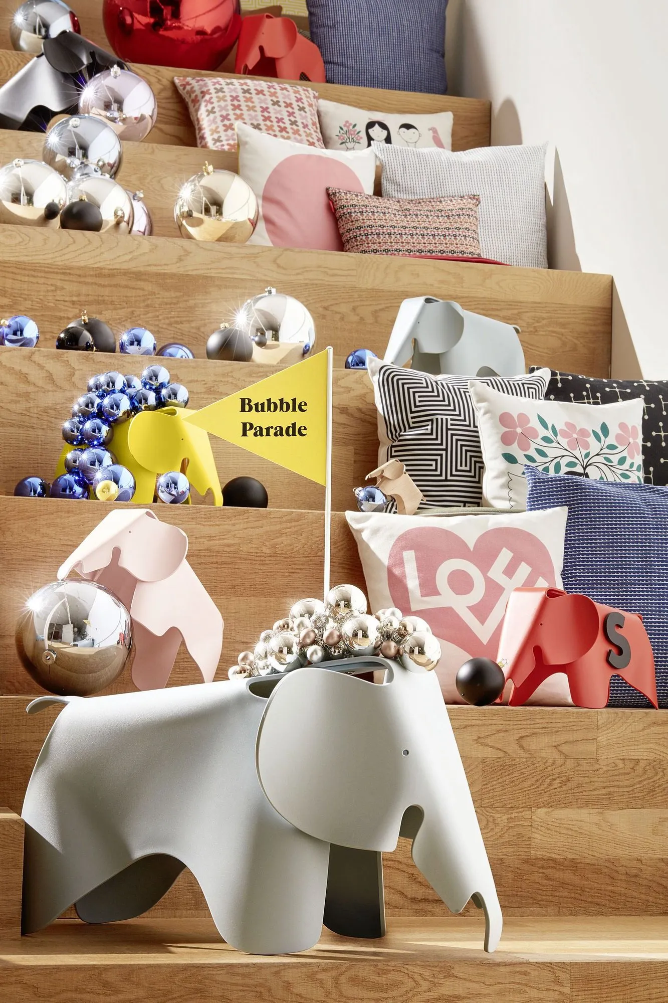 Eames Elephant