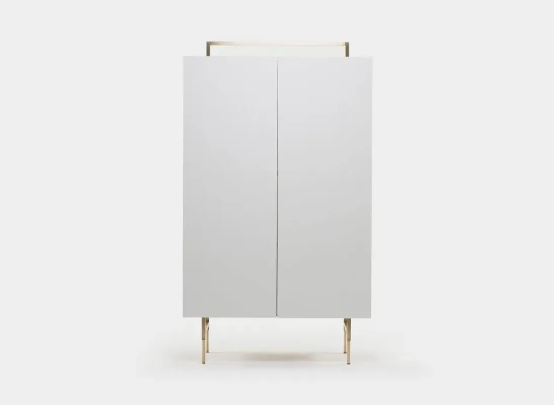 759L Trunk Tall Cabinet - De La Espada w Mesmetric