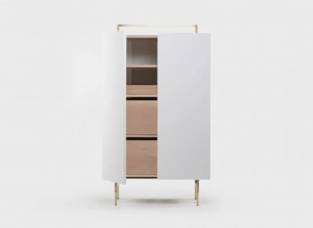759L Trunk Tall Cabinet - De La Espada w Mesmetric