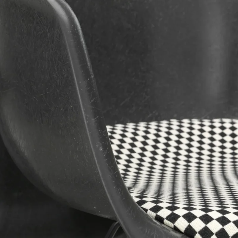 Eames Fiberglass DAR Upholstred seat – Vitra at Mesmetric