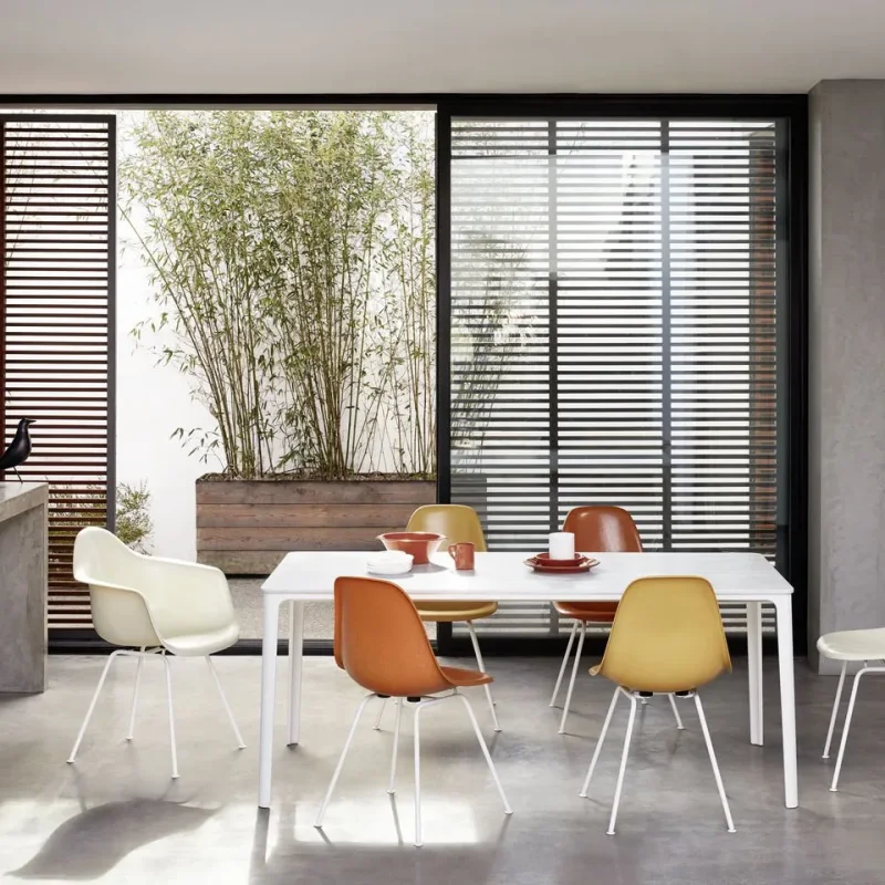 Eames Fiberglass DAX - Vitra w Mesmetric
