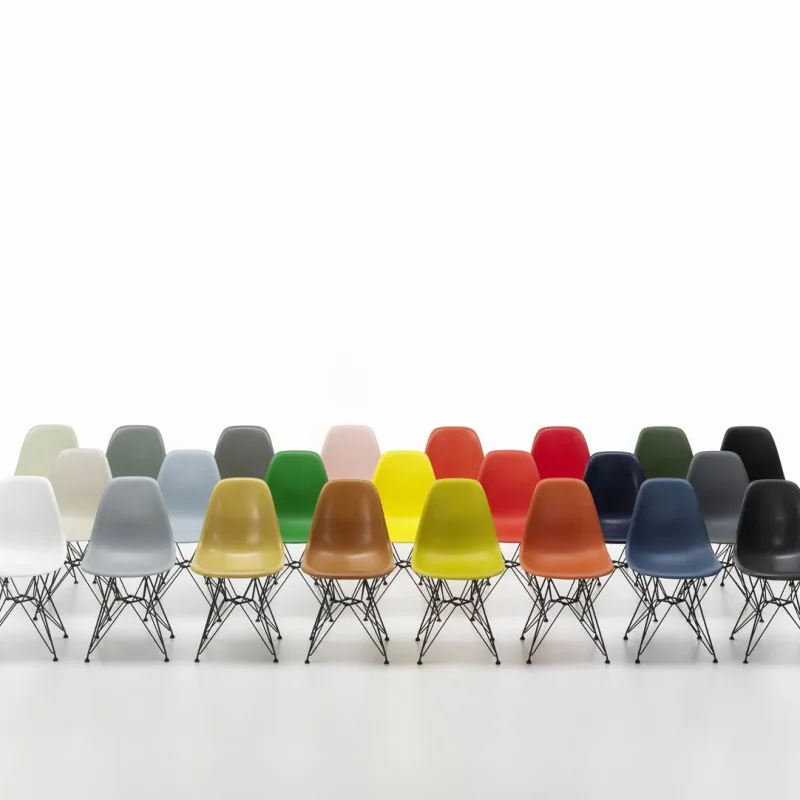 Eames Fiberglass DSR - Vitra w Mesmetric