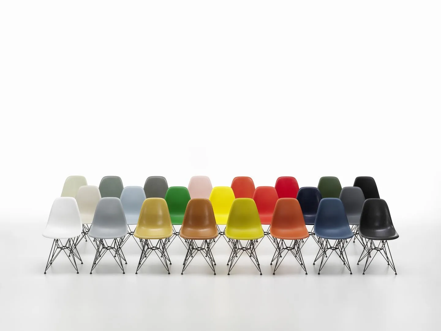 Eames Fiberglass DSR - Vitra w Mesmetric