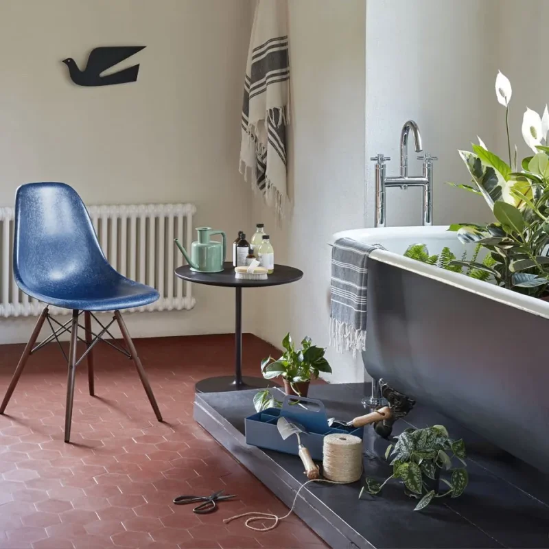 Eames Fiberglass DSW