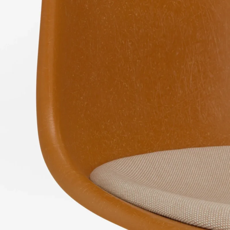 Eames Fiberglass DSX with cushion