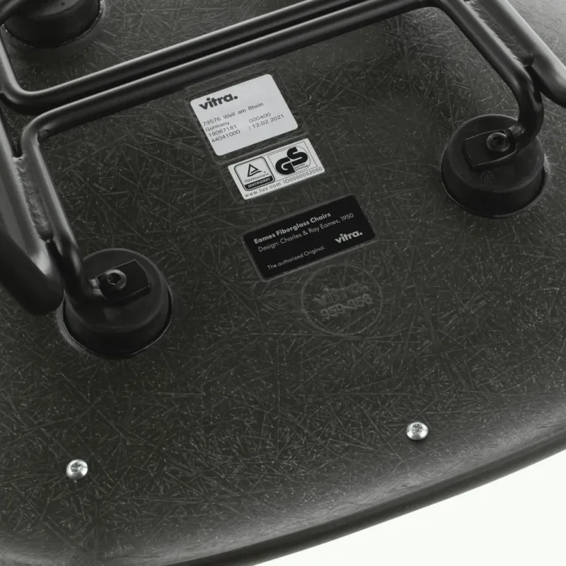 Eames Fiberglass DSX