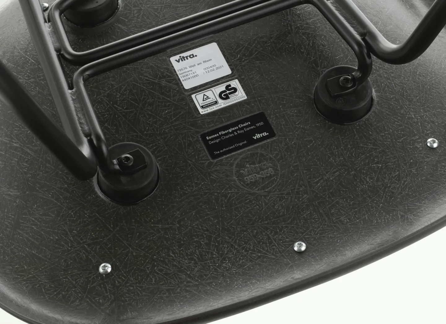 Eames Fiberglass DSX