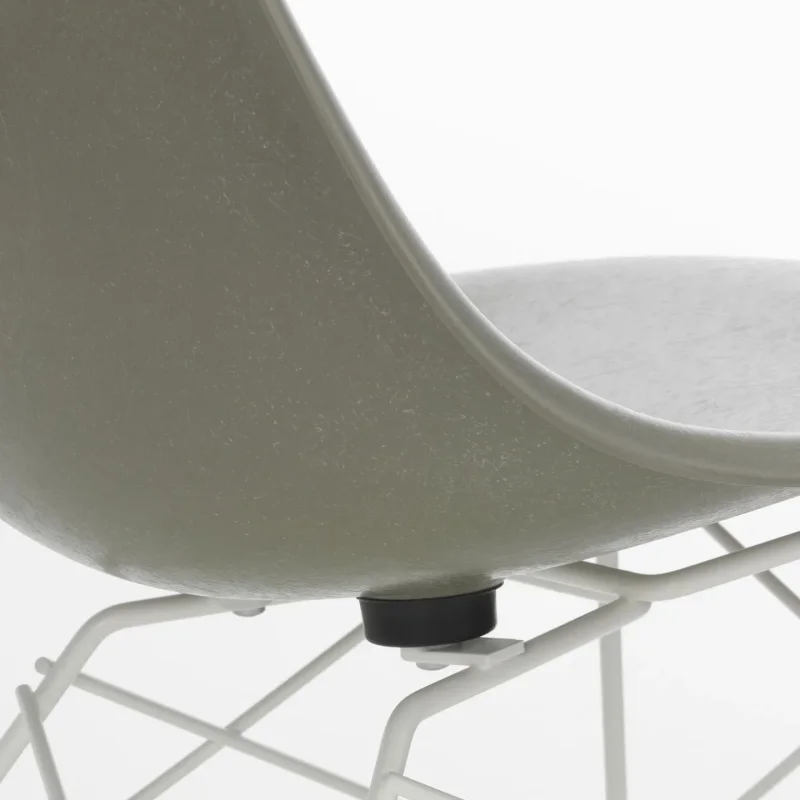 Eames Fiberglass Chair LSR – Vitra at Mesmetric