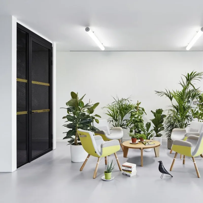 Eames House Bird – Vitra at Mesmetric
