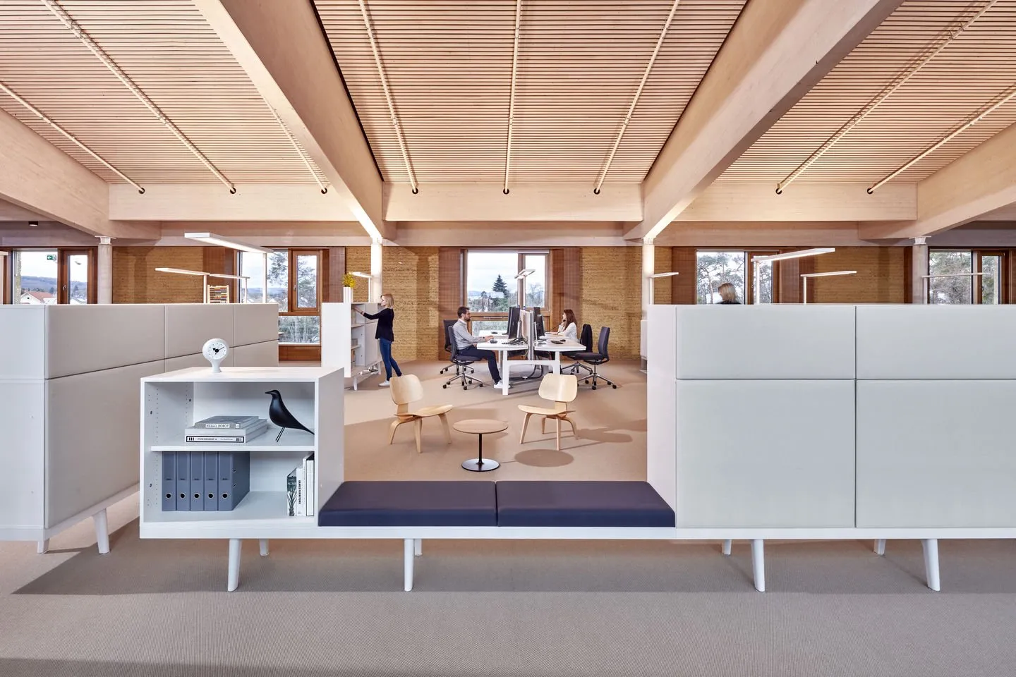 Eames House Bird – Vitra at Mesmetric