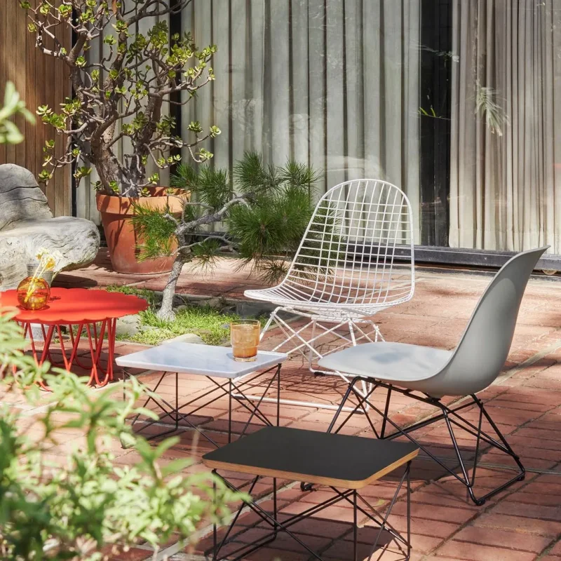 Eames Plastic Chair RE LSR - Vitra w Mesmetric