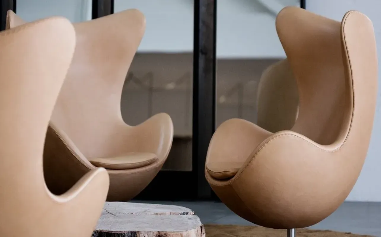 Egg – Fritz Hansen at Mesmetric