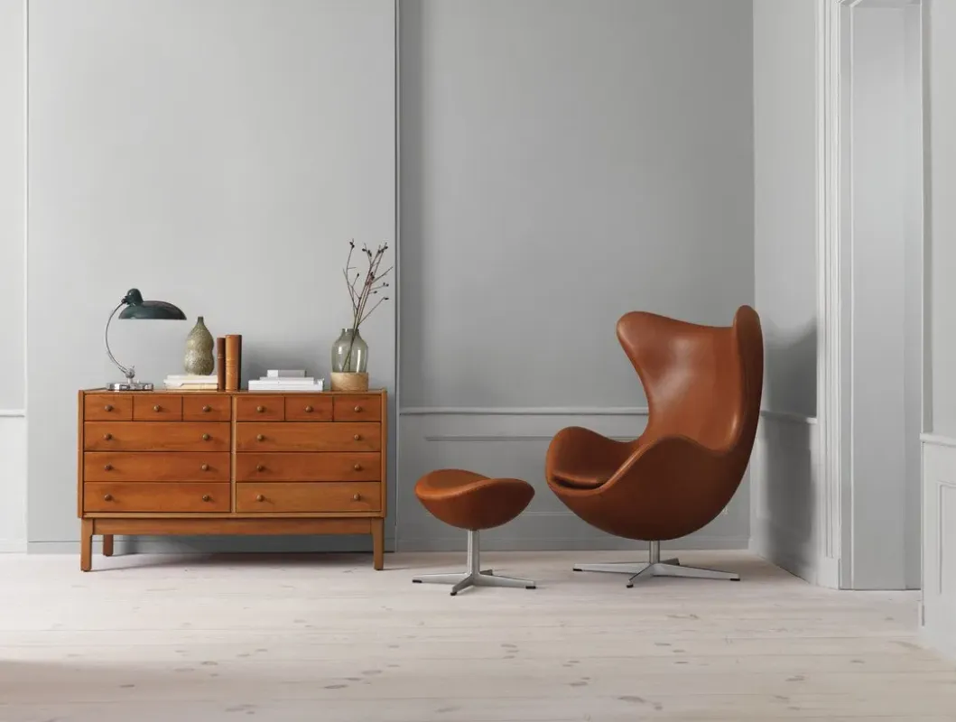 Egg – Fritz Hansen at Mesmetric