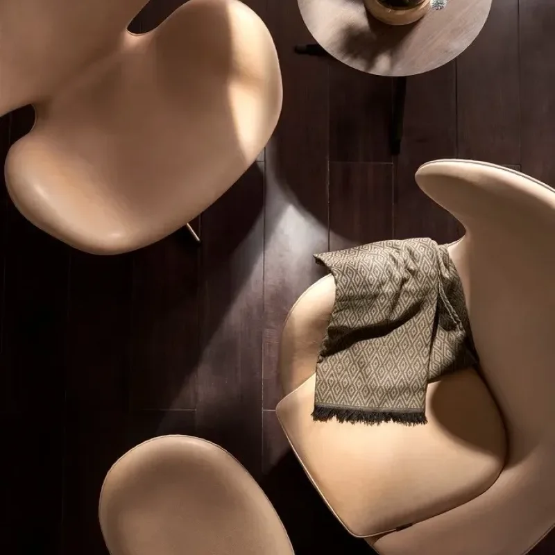 Egg – Fritz Hansen at Mesmetric