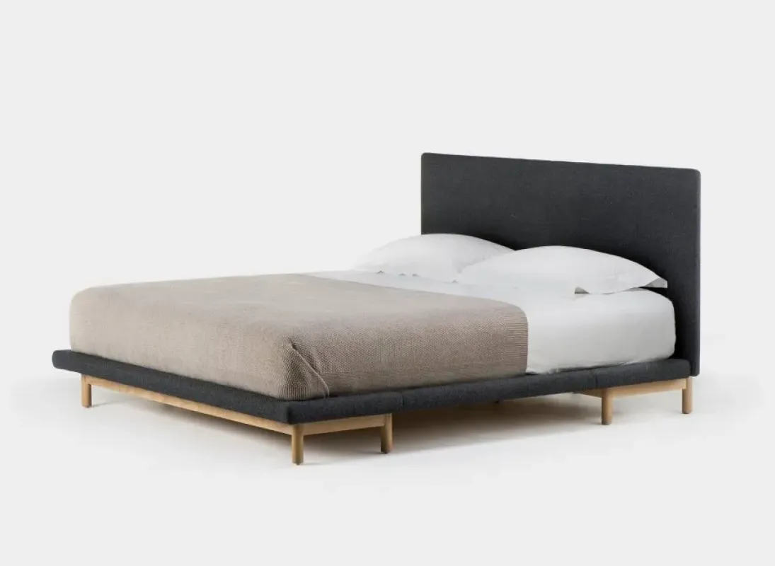 765 Frame Bed – De La Espada at Mesmetric