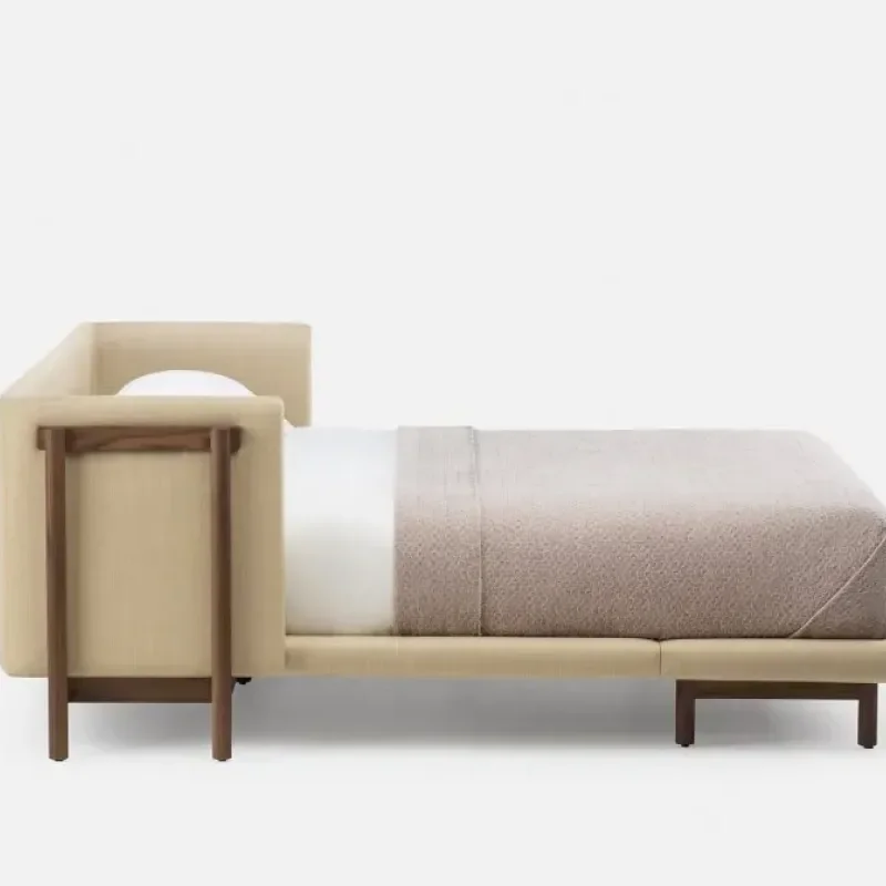 768 Frame Bed With Arms - De La Espada w Mesmetric