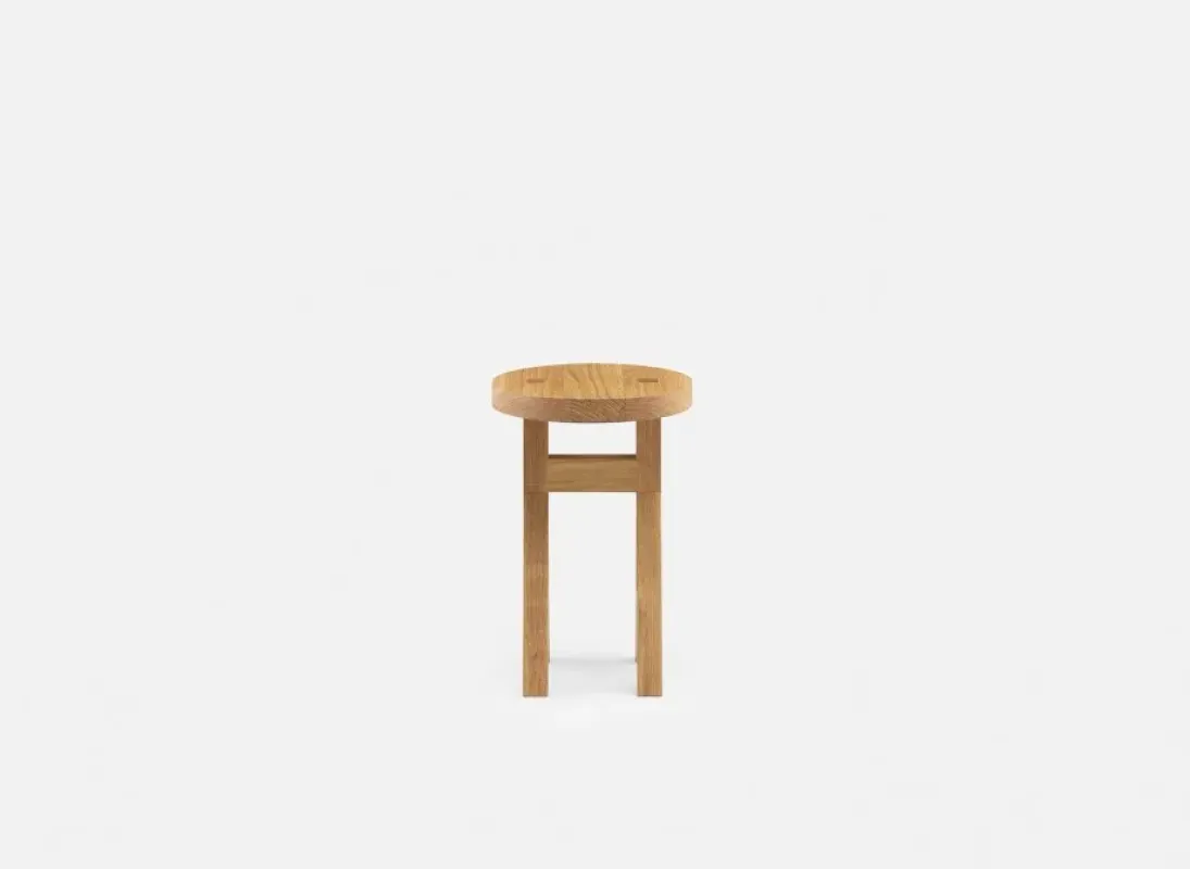770 Commune Stool - De La Espada w Mesmetric