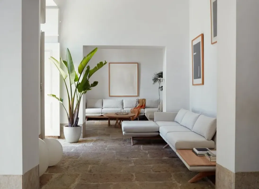 772 Commune Coffee Table - De La Espada w Mesmetric