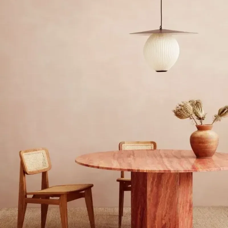 Epic dining table travertine - Gubi.dk w Mesmetric