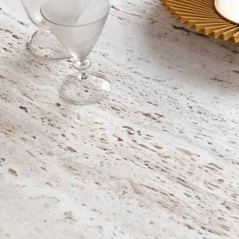 Epic dining table travertine - Gubi.dk w Mesmetric