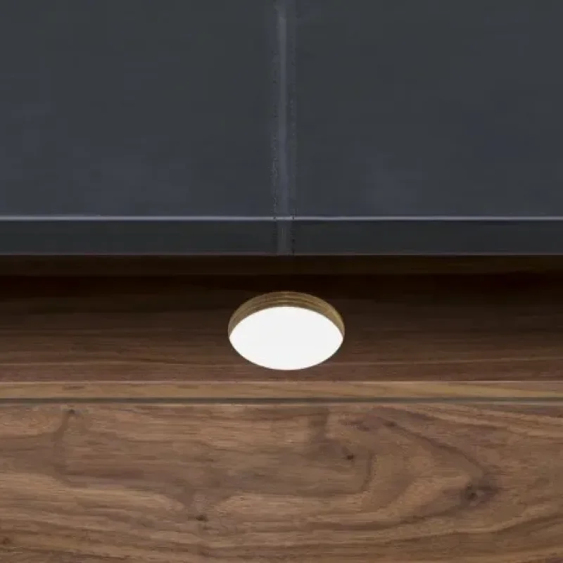 777 Drape Desk - De La Espada w Mesmetric