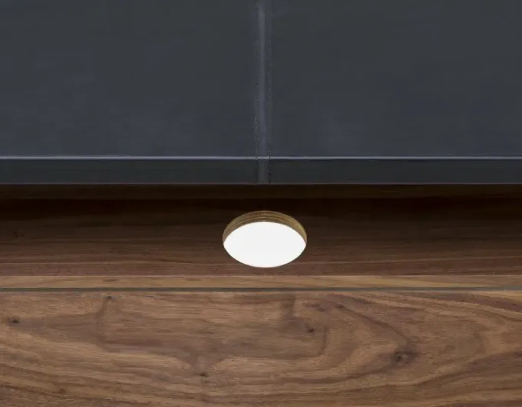 777 Drape Desk - De La Espada w Mesmetric