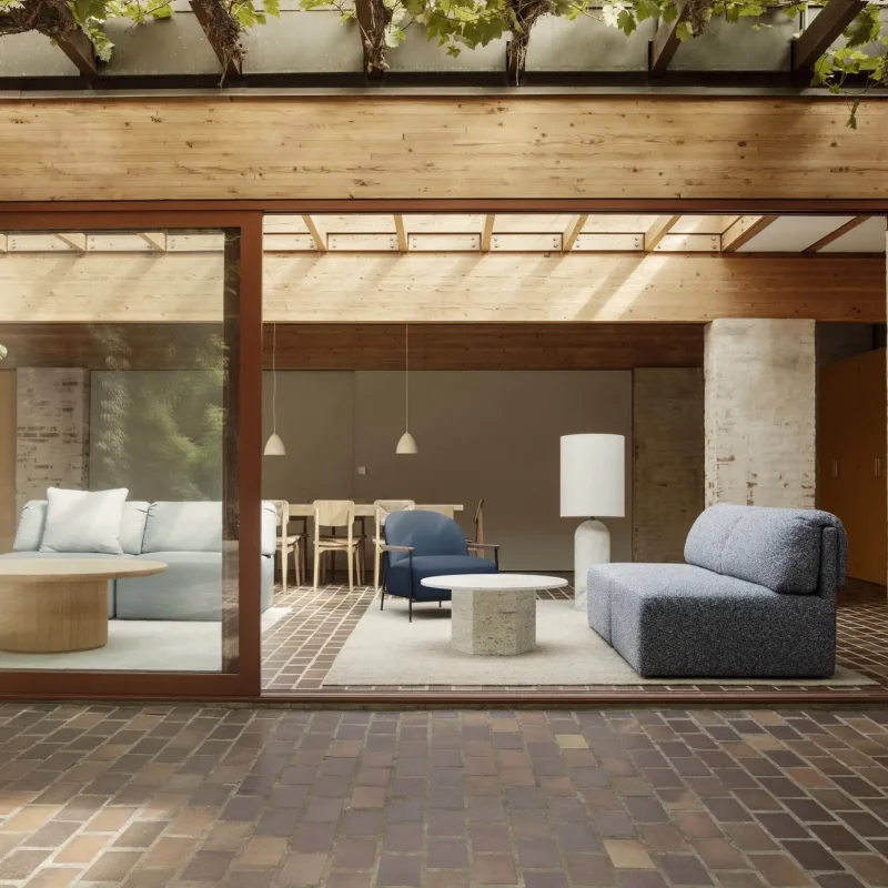 Epic travertine - Gubi.dk w Mesmetric