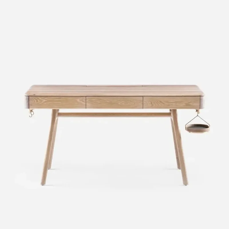784 Solo Desk - De La Espada w Mesmetric