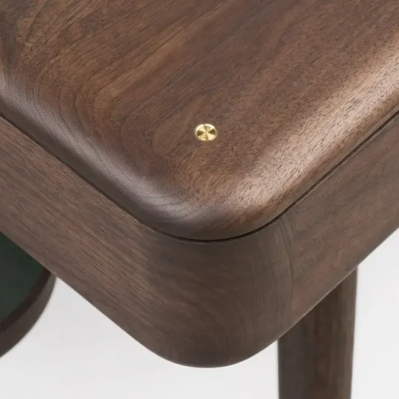 784 Solo Desk - De La Espada w Mesmetric