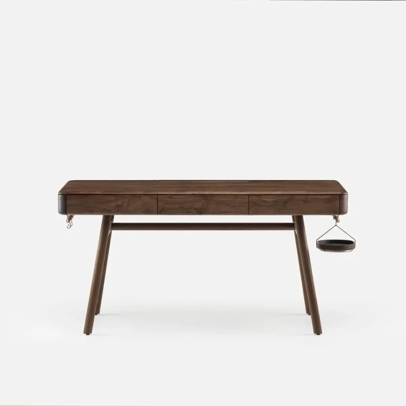 784 Solo Desk - De La Espada w Mesmetric