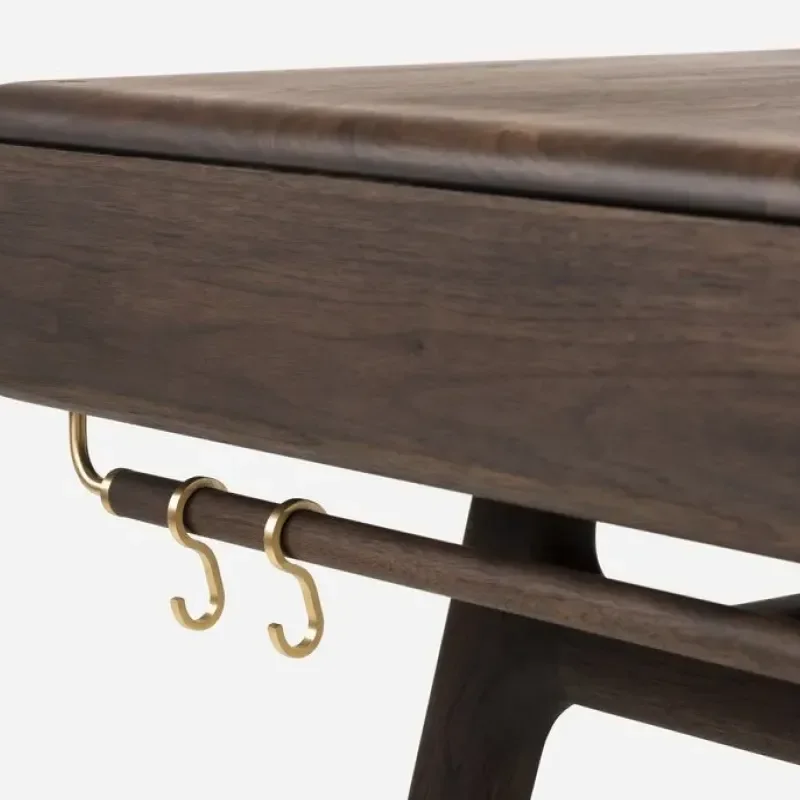 784 Solo Desk - De La Espada w Mesmetric