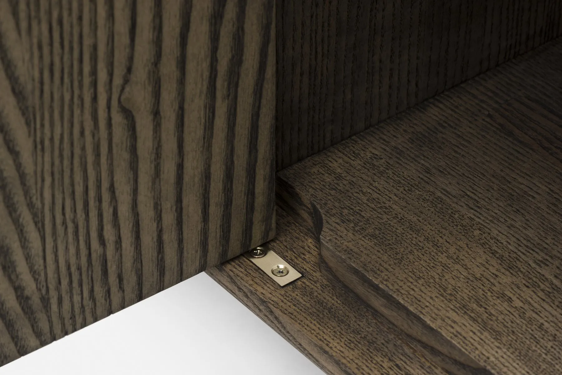 785T Solo Tall Cabinet - De La Espada w Mesmetric