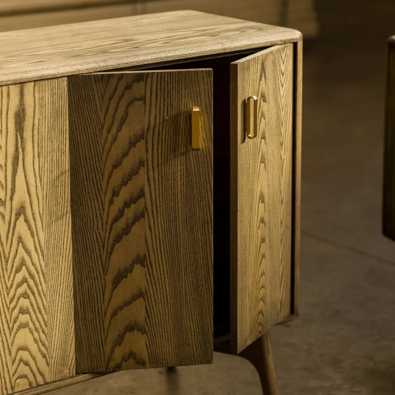 785T Solo Tall Cabinet - De La Espada w Mesmetric