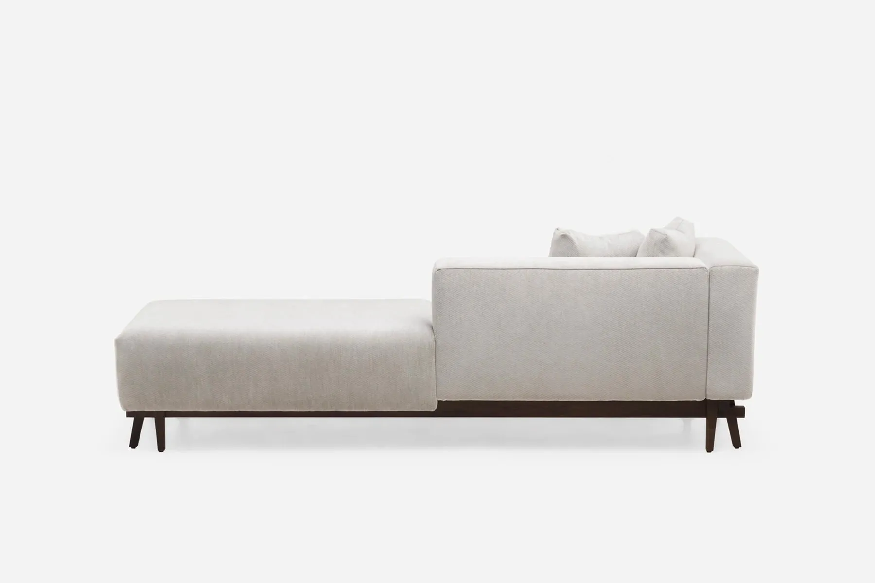 788MA Eight Sofa - De La Espada w Mesmetric