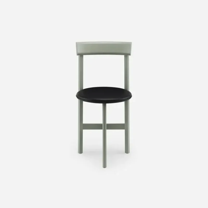 797 Petit 3 Chair - De La Espada w Mesmetric