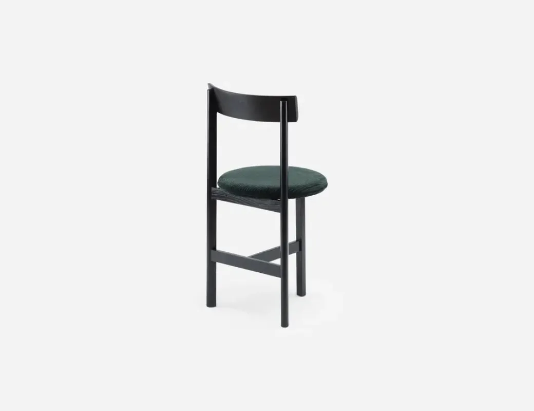 797 Petit 3 Chair - De La Espada w Mesmetric