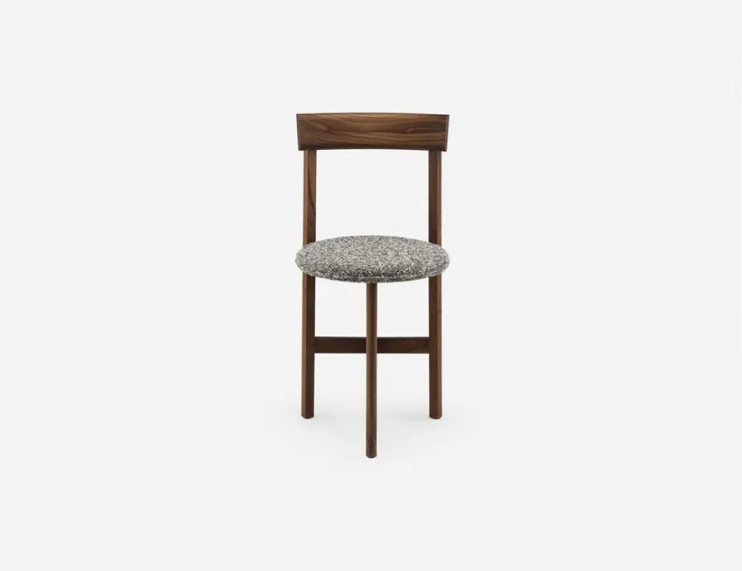 797 Petit 3 Chair - De La Espada w Mesmetric