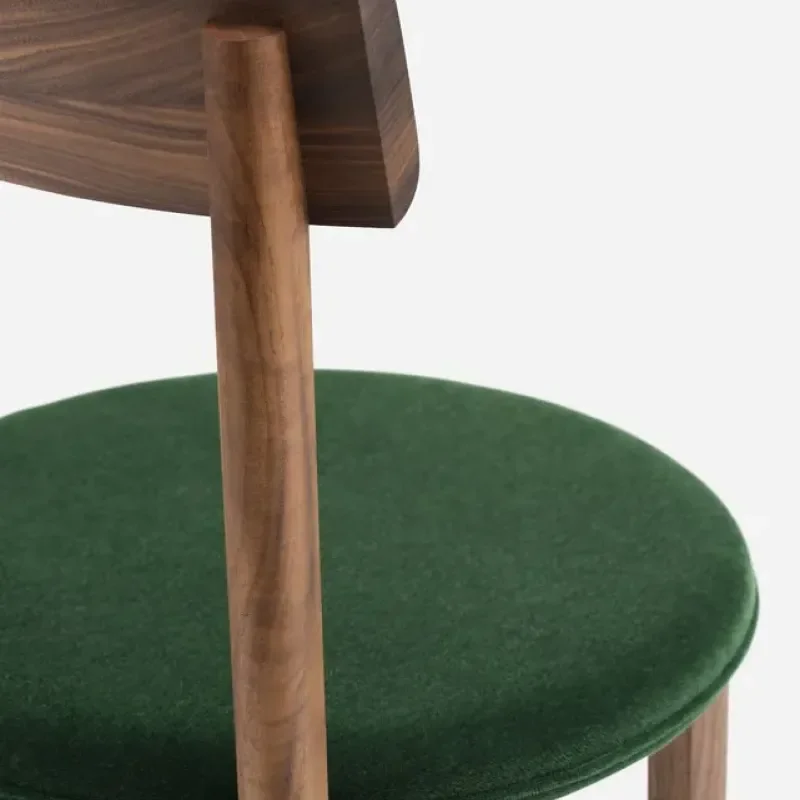 798 Petit 4 Chair – De La Espada at Mesmetric